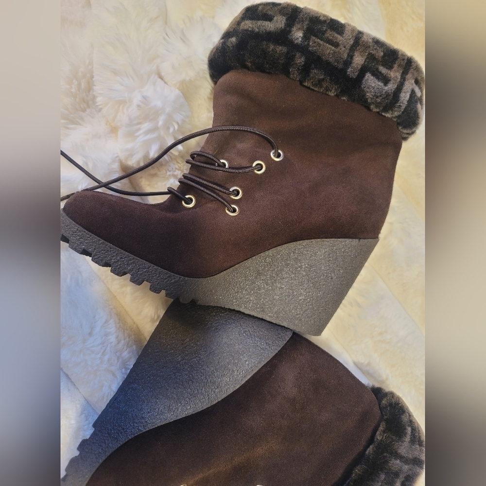 Vintage FENDI Brown Suede‎ Women's Wedge Boots - Picture 3 of 13